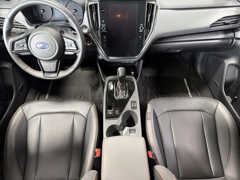 Certified 2025 Subaru Crosstrek 2.5i Limited w/ Crosstrek Mirror Package image 11