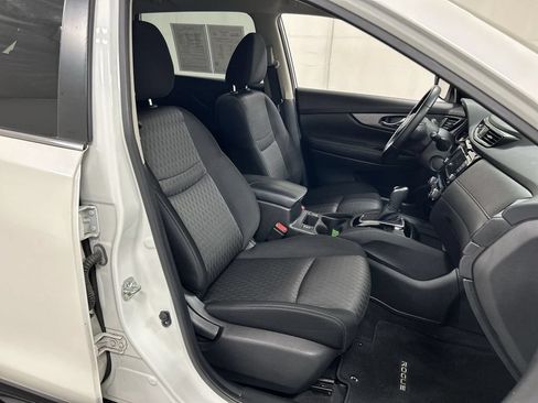 Used 2020 Nissan Rogue SV AWD/4WD image 22