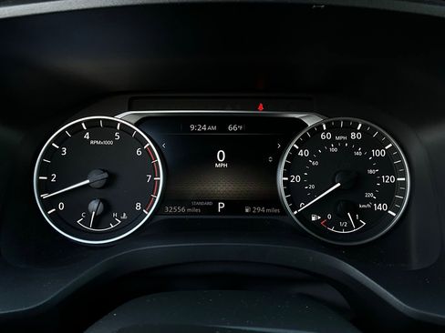 Used 2025 Nissan Rogue SV image 37