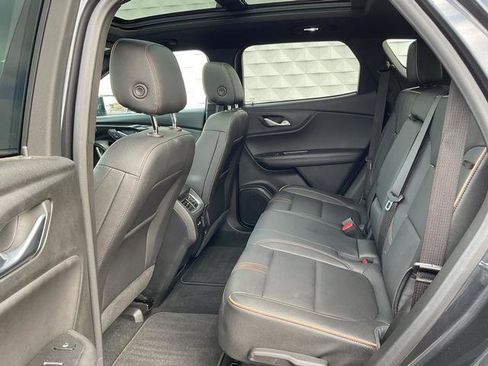 Used 2022 Chevrolet Blazer Premier w/ Enhanced Convenience Package image 7