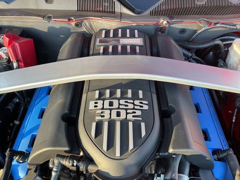 Used 2012 Ford Mustang Boss 302 w/ Boss 302 Accessory Pkg RWD image 48