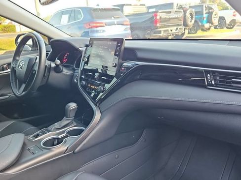 Used 2021 Toyota Camry XSE FWD image 29