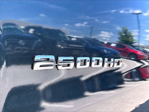 Used 2017 Chevrolet Silverado 2500 W/T RWD image 10