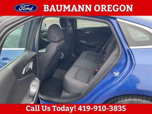 Used 2023 Chevrolet Malibu LT FWD image 15