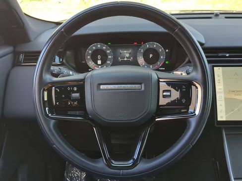 Certified 2025 Land Rover Range Rover Velar Dynamic SE image 25