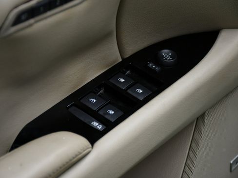 Used 2013 Cadillac XTS Premium w/ Driver Assist Package image 16