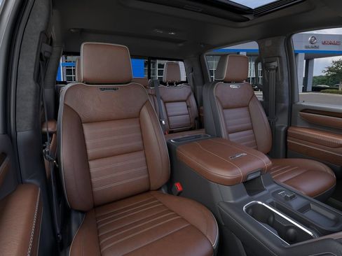 New 2026 GMC Sierra 2500 Denali Ultimate AWD/4WD image 16