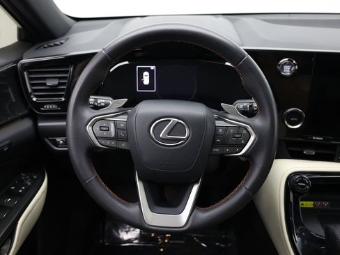 Used 2022 Lexus NX 250 FWD image 39