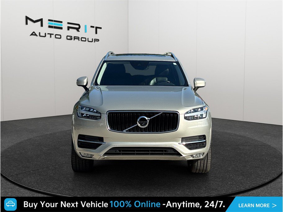 Used 2018 Volvo XC90 T6 Momentum w/ Convenience Package AWD/4WD image 3