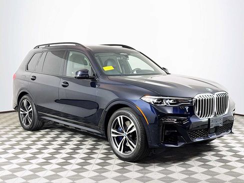 Used 2019 BMW X7 xDrive40i w/ Premium Package AWD/4WD image 3
