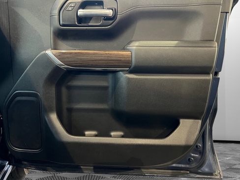 Used 2019 Chevrolet Silverado 1500 LT image 13