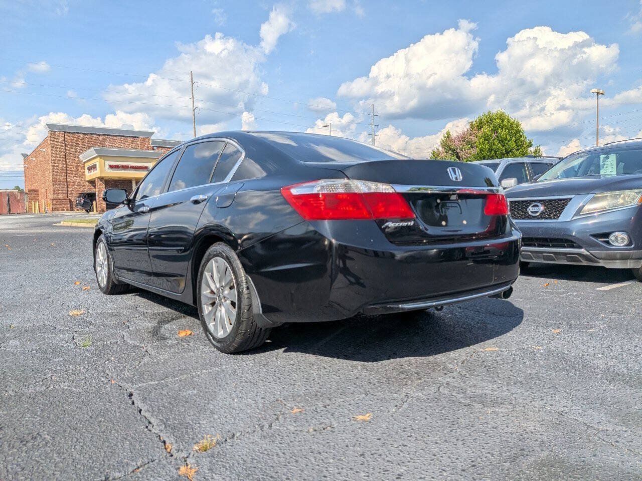 Used 2013 Honda Accord EX image 23