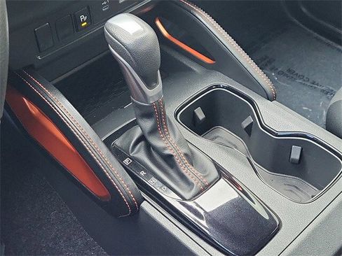 Certified 2025 Nissan Frontier PRO-4X image 22