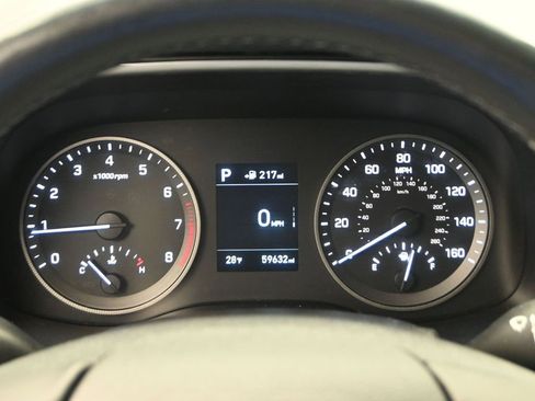 Used 2021 Hyundai Tucson Limited image 12