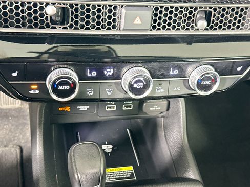 Used 2024 Honda Civic Touring image 24