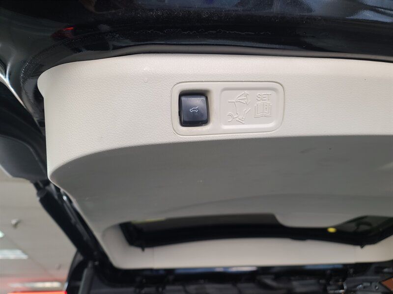 Used 2020 Lincoln Navigator L Black Label AWD/4WD image 30