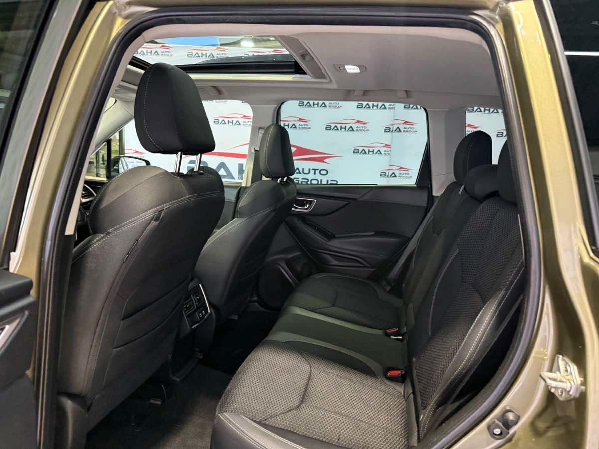 Used 2022 Subaru Forester Premium AWD/4WD image 36