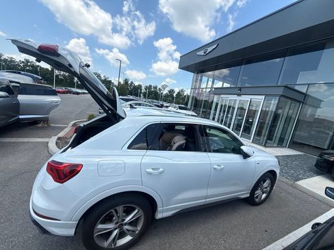 Used 2022 Audi Q3 2.0T Premium Plus AWD/4WD image 14