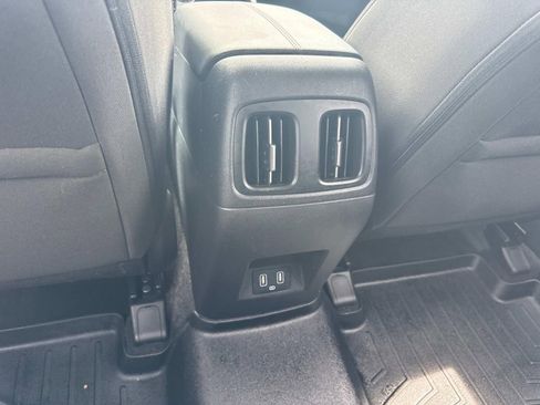 Used 2022 Hyundai Tucson SEL FWD image 16