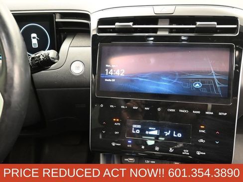 Used 2022 Hyundai Santa Cruz Limited AWD/4WD image 30