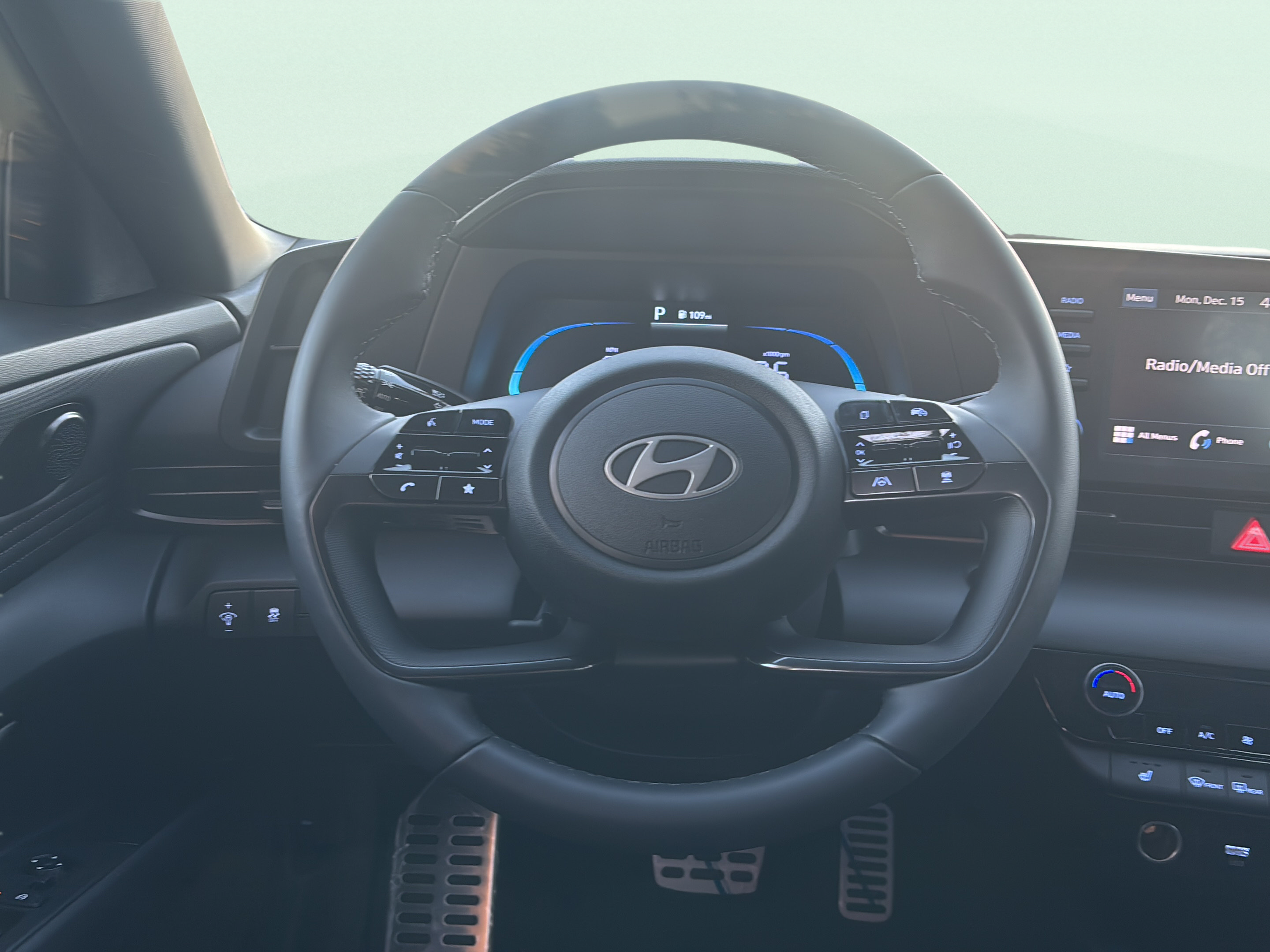 Certified 2026 Hyundai Elantra SEL Sport Premium FWD image 12