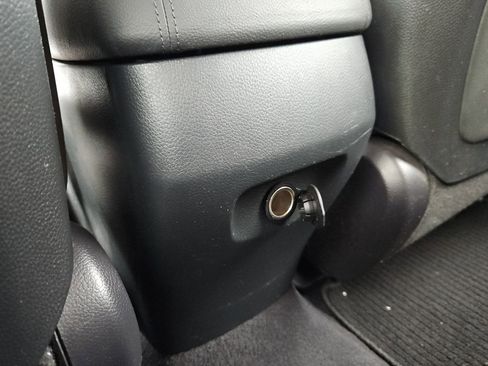 Used 2018 Hyundai Santa Fe Sport image 23