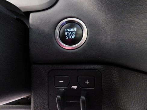 Used 2022 Toyota Tundra Platinum image 30