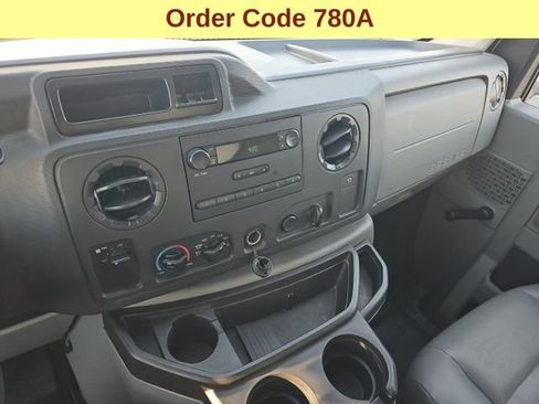 Used 2015 Ford E-350 and Econoline 350 Super Duty RWD image 11