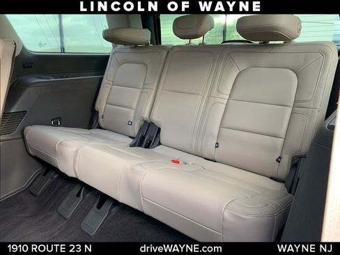 Certified 2022 Lincoln Navigator Reserve image 22