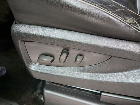 Used 2015 GMC Sierra 1500 SLT w/ Suspension Package, Off-Road image 18