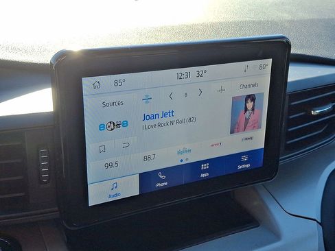 Certified 2023 Ford Explorer XLT image 14