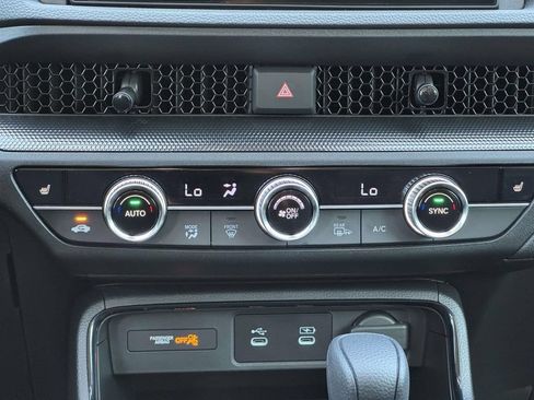 Used 2026 Honda CR-V EX image 5