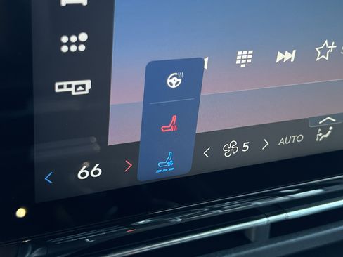 New 2026 Lincoln Nautilus Reserve image 21