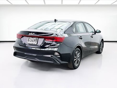 Used 2024 Kia Forte LXS image 4