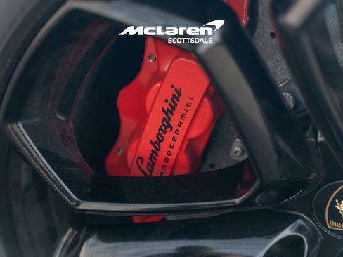 Used 2015 Lamborghini Aventador LP 700-4 image 36