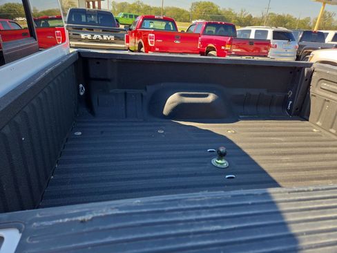 Used 2015 Ford F250 Lariat w/ Chrome Package image 11