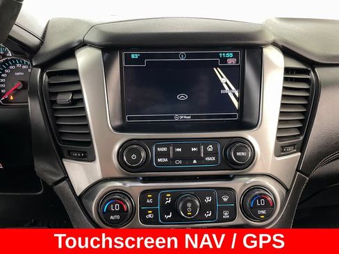 Used 2016 Chevrolet Suburban LT RWD image 3