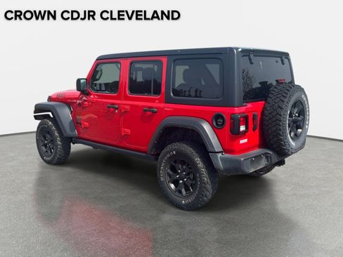 Used 2022 Jeep Wrangler Unlimited Sport image 3