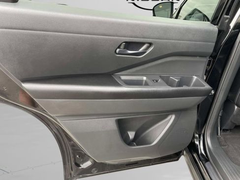 Used 2023 Nissan Pathfinder Rock Creek image 13