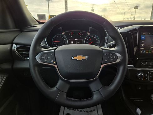 Used 2023 Chevrolet Traverse LT w/ LT Premium Package image 13