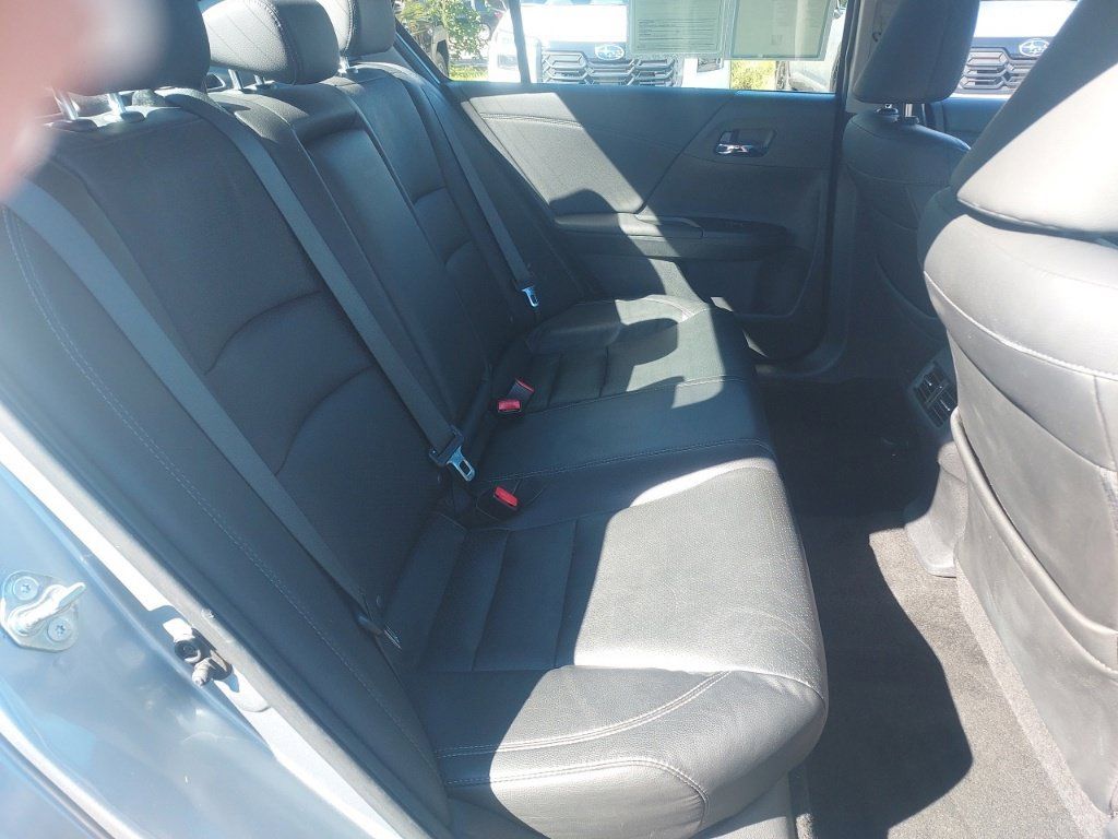 Used 2017 Honda Accord EX-L image 34