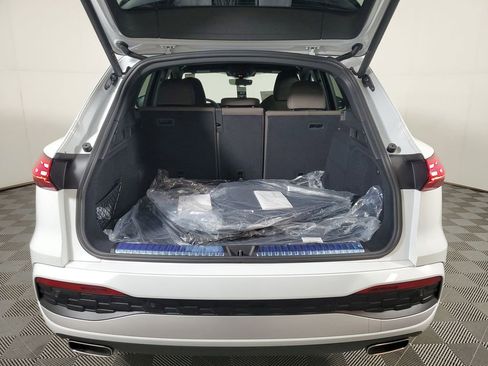 New 2025 Audi Q5 Premium Plus image 9