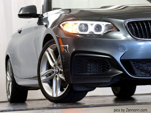 Used 2016 BMW 228i xDrive Convertible image 4