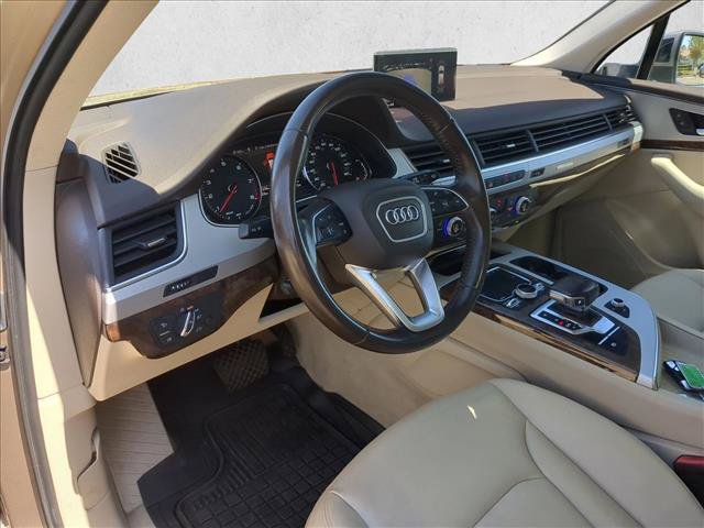 Used 2019 Audi Q7 2.0T Premium w/ Convenience Package AWD/4WD image 10
