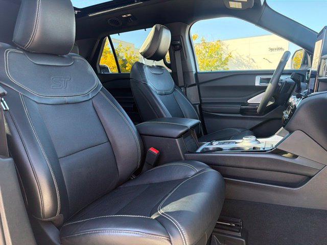 Used 2023 Ford Explorer ST w/ Equipment Group 401A AWD/4WD image 11