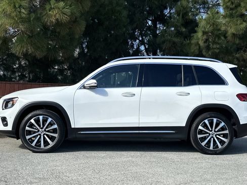 Certified 2023 Mercedes-Benz GLB 250 image 7