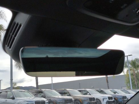 Used 2025 Volvo EX30 Ultra w/ Protection Package Premier image 27