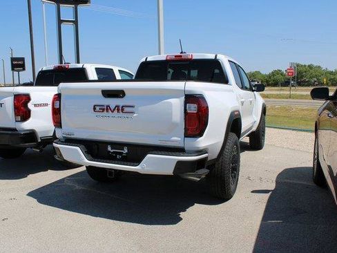 New 2026 GMC Canyon Elevation w/ Convenience Package image 5