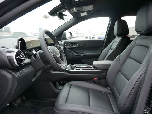 New 2026 Chevrolet Equinox LT AWD/4WD image 15