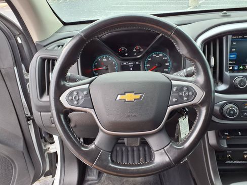 Used 2022 Chevrolet Colorado LT w/ Fleet Safety Package RWD image 14